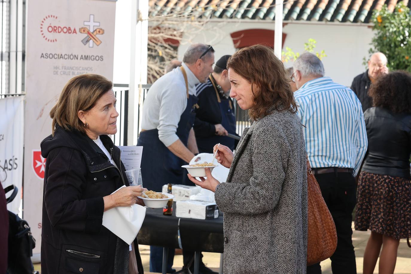 Las tradicionales migas de la Cruz Blanca de Córdoba, en imágenes