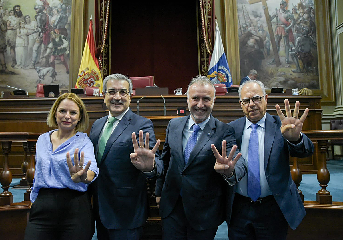 Los portavoces de las cuatro fuerzas de Gobierno celebran la aprobación de los presupuestos 2023