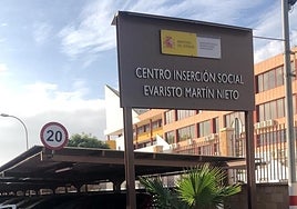 Piden retirar las cenizas de un difunto que un preso conserva en Málaga