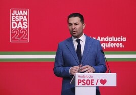 El PSOE andaluz apoya a Griñán tras la orden de prisión y reitera que «no se ha llevado un euro», a diferencia de Bárcenas