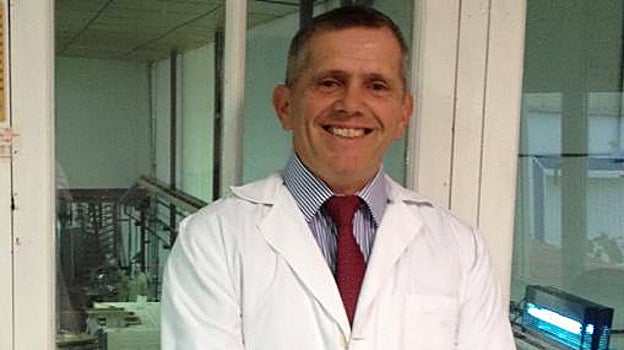 Cándido Peces, presidente de la IGP Mazapán de Toledo y propietario de Mazapanes Peces, en Consuegra (Toledo)