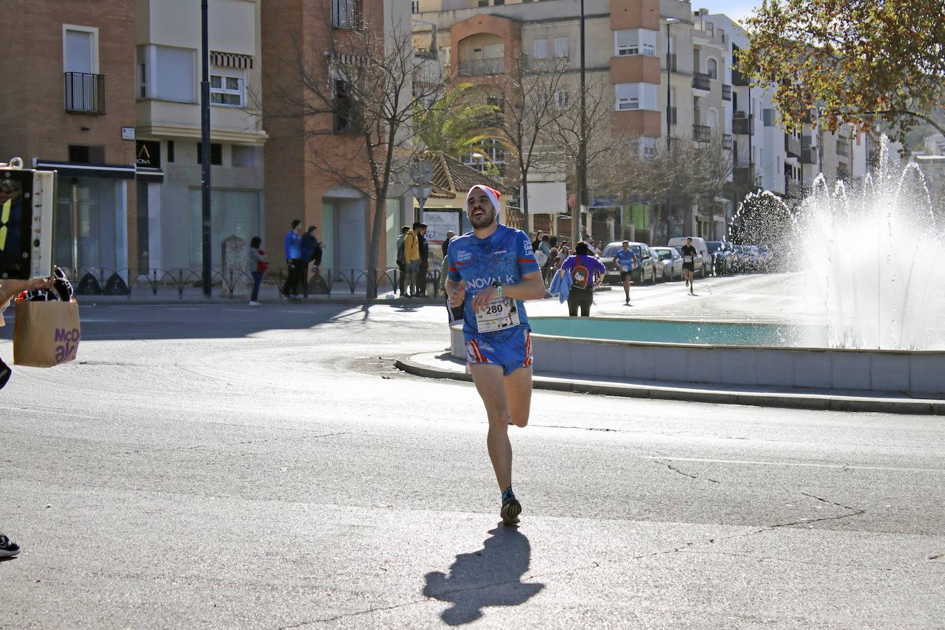 El ambientazo en la San Silvestre de Lucena, en imágenes