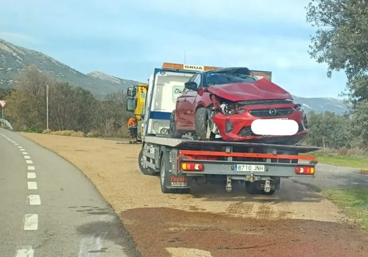 Fallece el conductor de un turismo tras chocar con un camión en la CM-403 en Retuerta del Bullaque