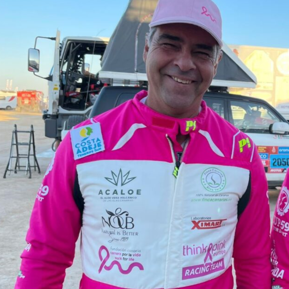 Dakar 2023: Dos canarios se suman al rally más duro del mundo para visibilizar el cáncer de mama