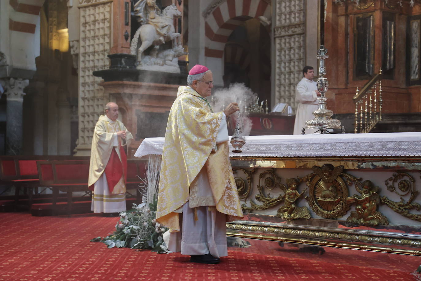 En imágenes, la misa de la solemnidad de Santa María en la Catedral de Córdoba