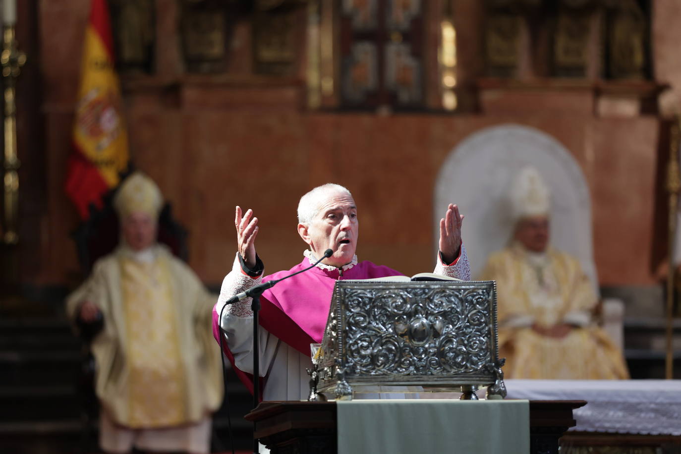 En imágenes, la misa de la solemnidad de Santa María en la Catedral de Córdoba