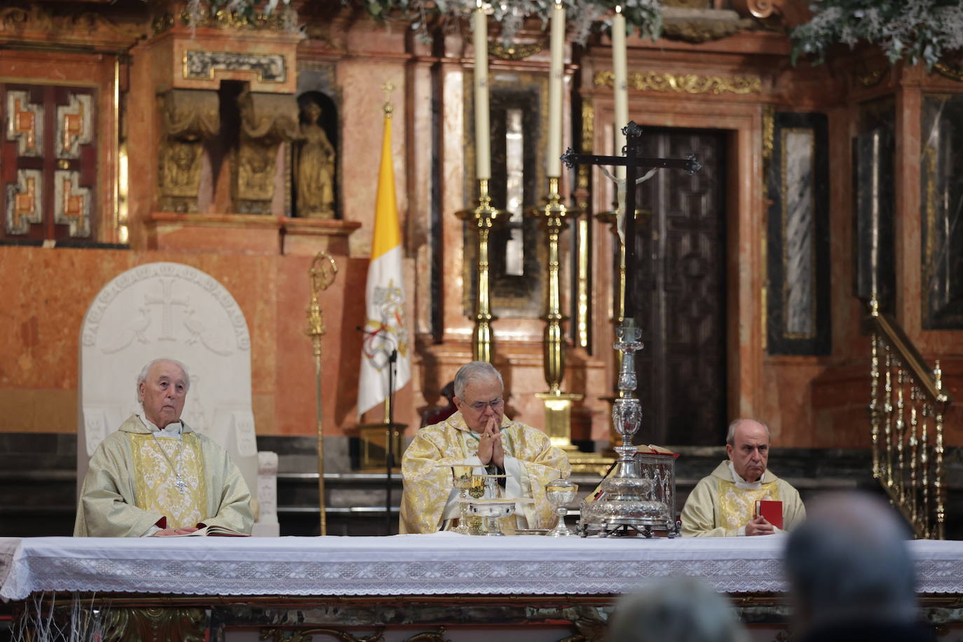 En imágenes, la misa de la solemnidad de Santa María en la Catedral de Córdoba