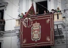 Granada vuelve a la normalidad del Día de la Toma tres años después entre 'vivas' y aplausos
