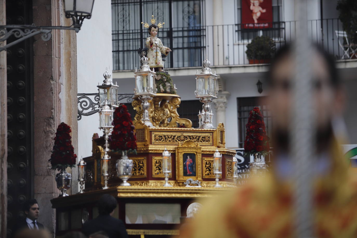 La procesión del Niño Jesús de la Compañía de Córdoba, en imágenes