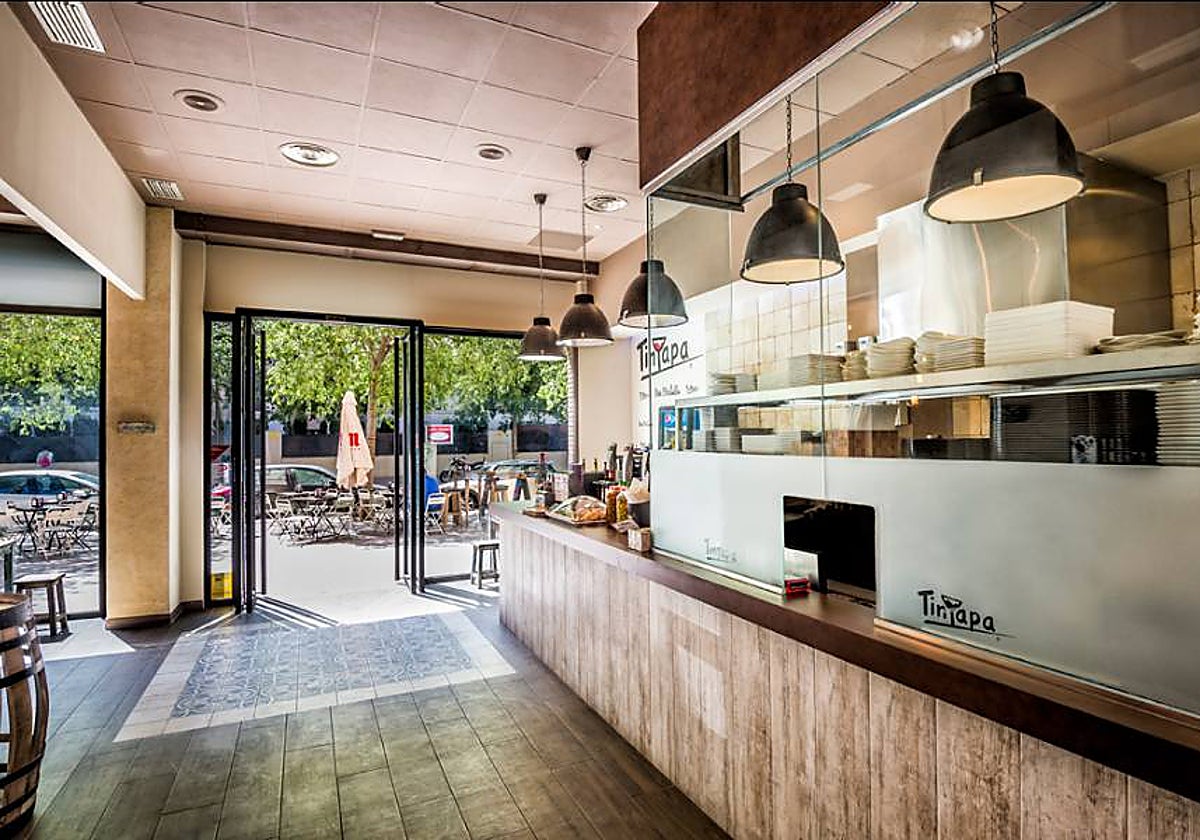 Imagen del interior del restaurante Tintapea Nou Mestalla de Valencia