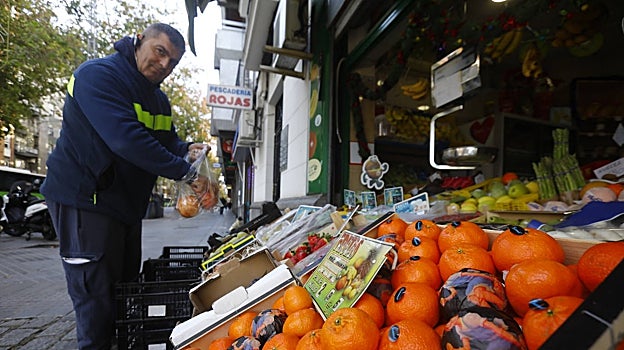 Frutería Ramos en la calle Ronda de los Tejares de la capital cordobesa
