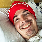 Quevedo se suma al 'conciertazo' del joven con tetraplejia Miguel Planas para poder adaptar su casa y salir del hospital