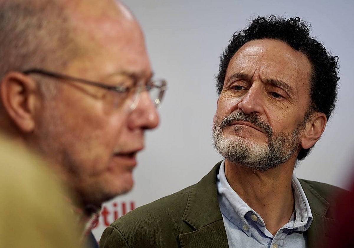 El candidato a las primarias de la lista 'Ciudadanos de nuevo', Edmundo Bal, junto al procurador de Ciudadanos en las Cortes de Castilla y León, Francisco Igea