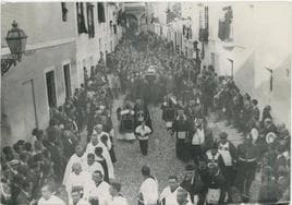¿Fue el entierro de Julio Romero de Torres el más multitudinario en Córdoba?