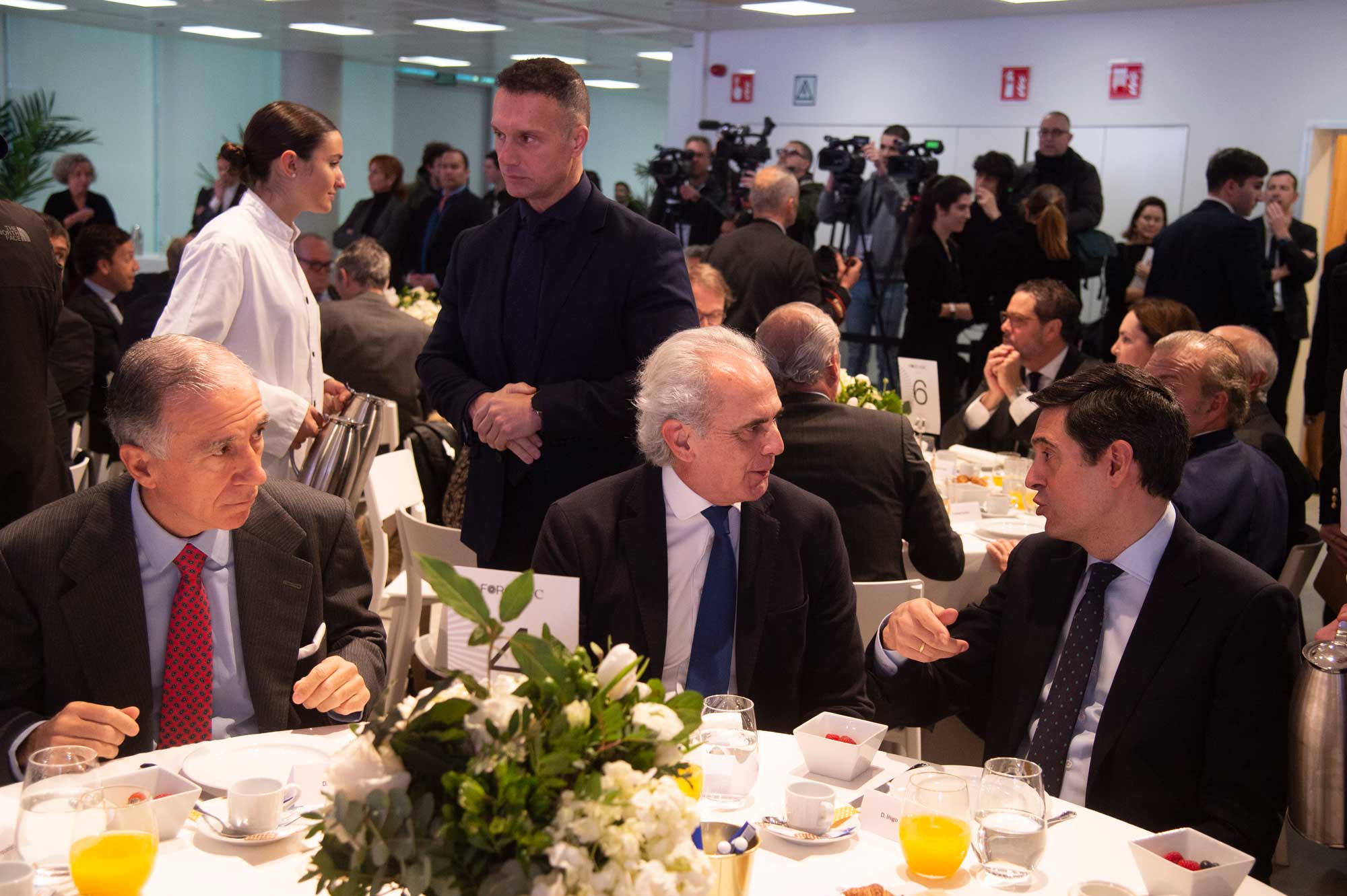 Gonzalo Urquijo Fernández de Araoz, Enrique Ruiz Escudero e Iñigo Argaya
