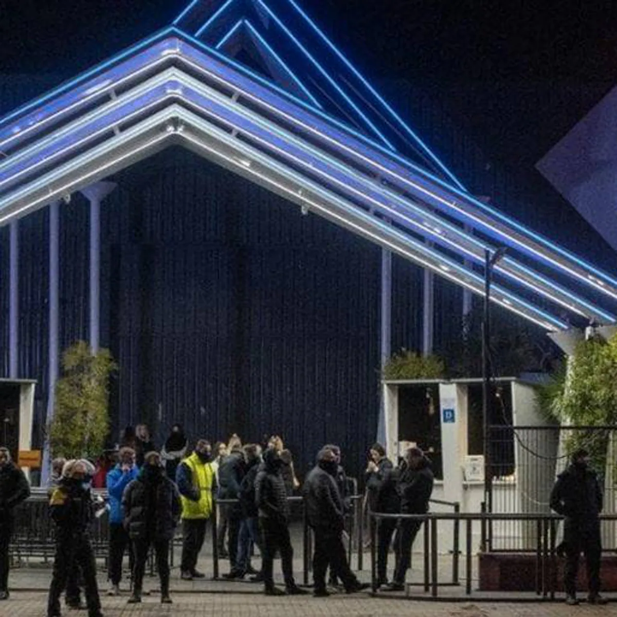 Macrorredada de los Mossos en la discoteca Waka un mes después del vídeo de  la felación