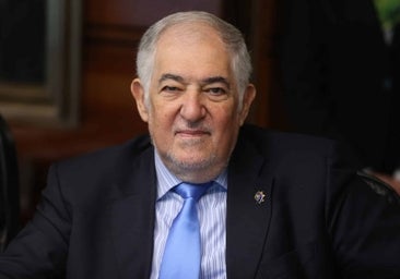 Conde-Pumpido, nuevo presidente de un Tribunal Constitucional roto en dos
