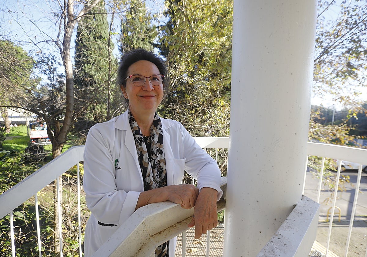 La doctora Carmen Prada, en el Hospital Provincial