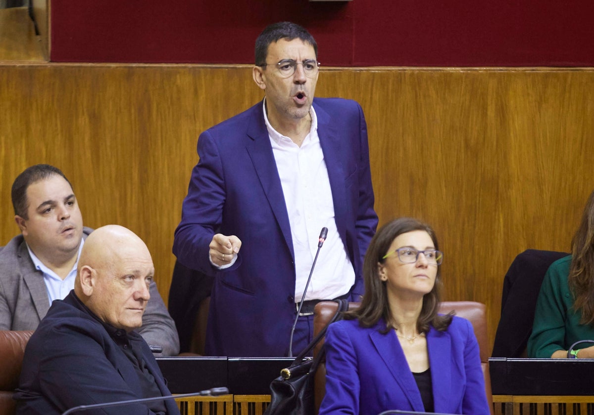Mario Jiménez interviene en el Parlamento andaluz el pasado 15 de diciembre