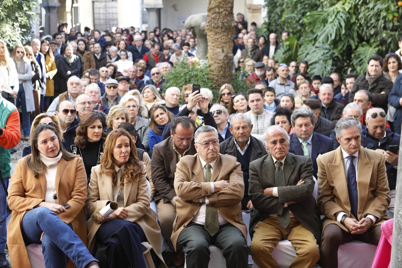 Manuel Román llena &#039;hasta la bandera&#039; el Museo Taurino para su debú con picadores