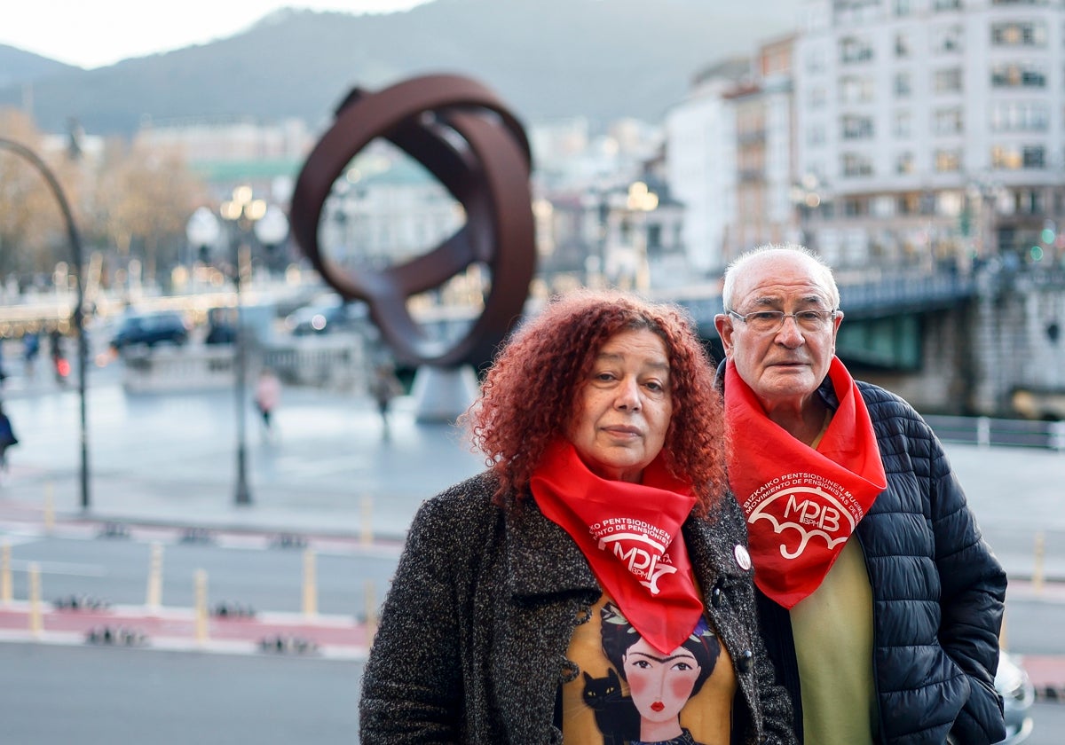 Andrea y Jon acudieron por primera vez a las protestas en 2018. Desde entonces, su lucha ha seguido constante