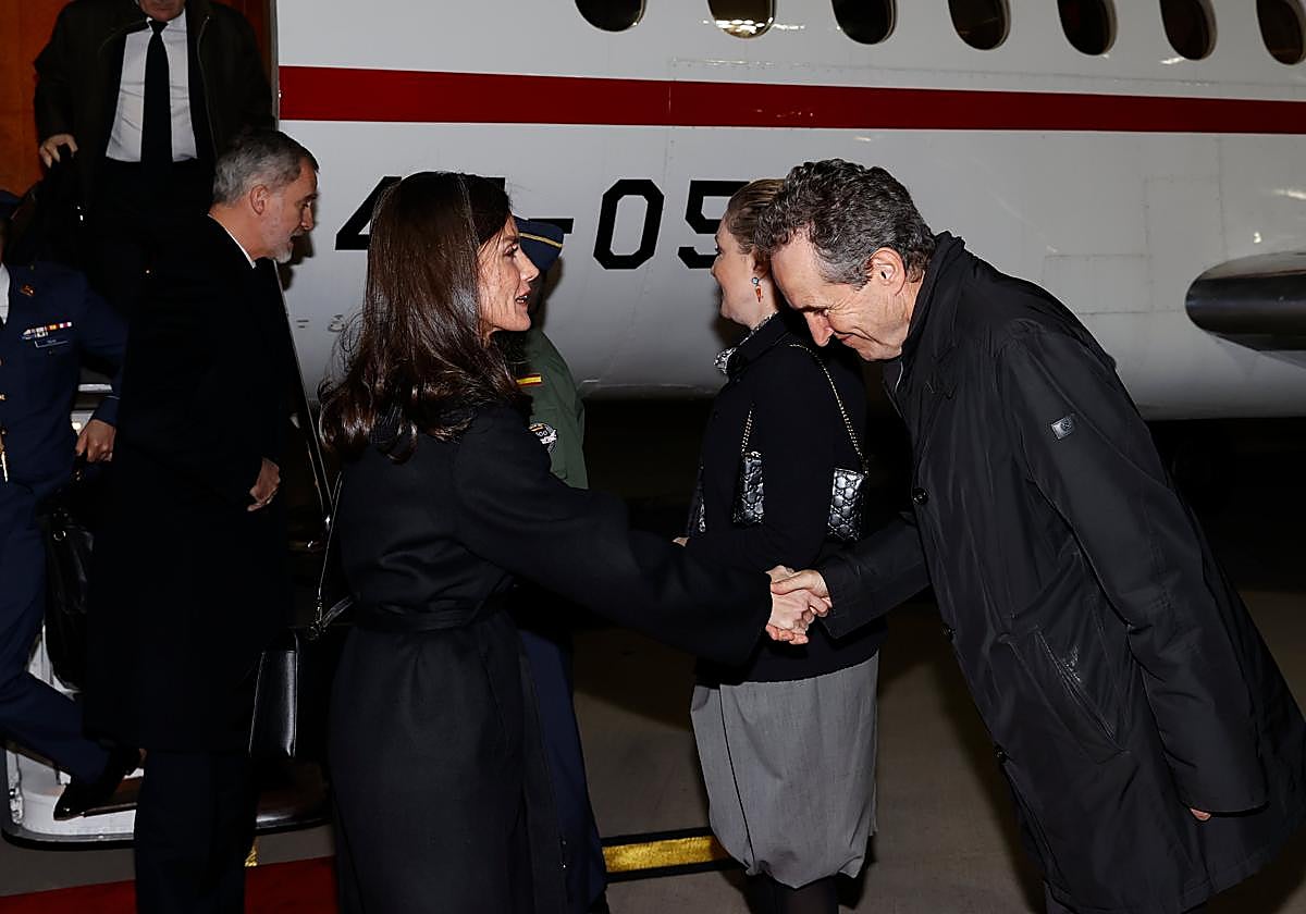 Don Felipe y Doña Letizia a su llegada a Grecia