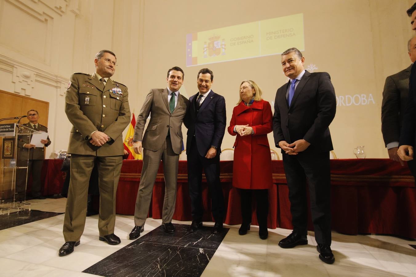 La firma de los convenios de la Base Logística de Córdoba, en imágenes