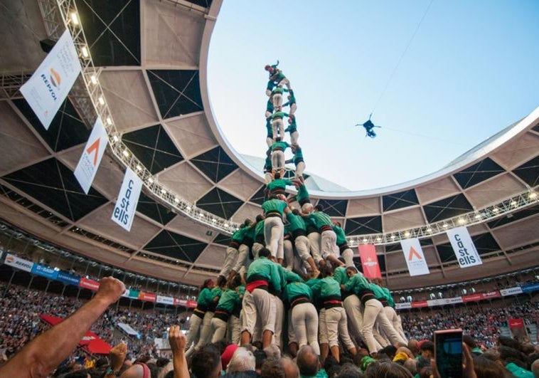 Piden casi 40 años de prisión para un 'casteller'  por  presuntamente abusar de menores