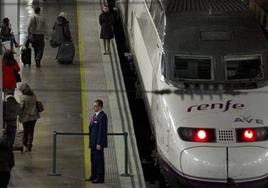 ADIF intentará reparar la vía del AVE de Córdoba a Madrid de madrugada tras retrasar 44 trenes