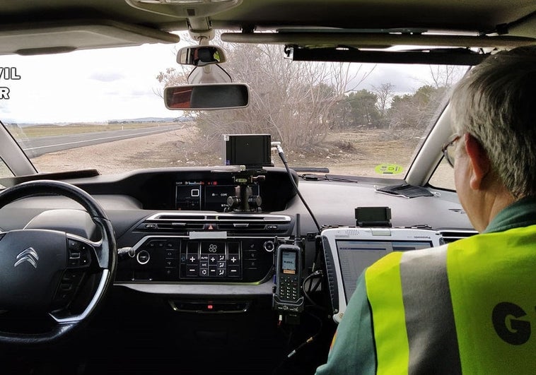 Detenido un hombre de 49 años por conducir a 199 km/h en un tramo de 90 y con 140 gramos de hachís en Balazote