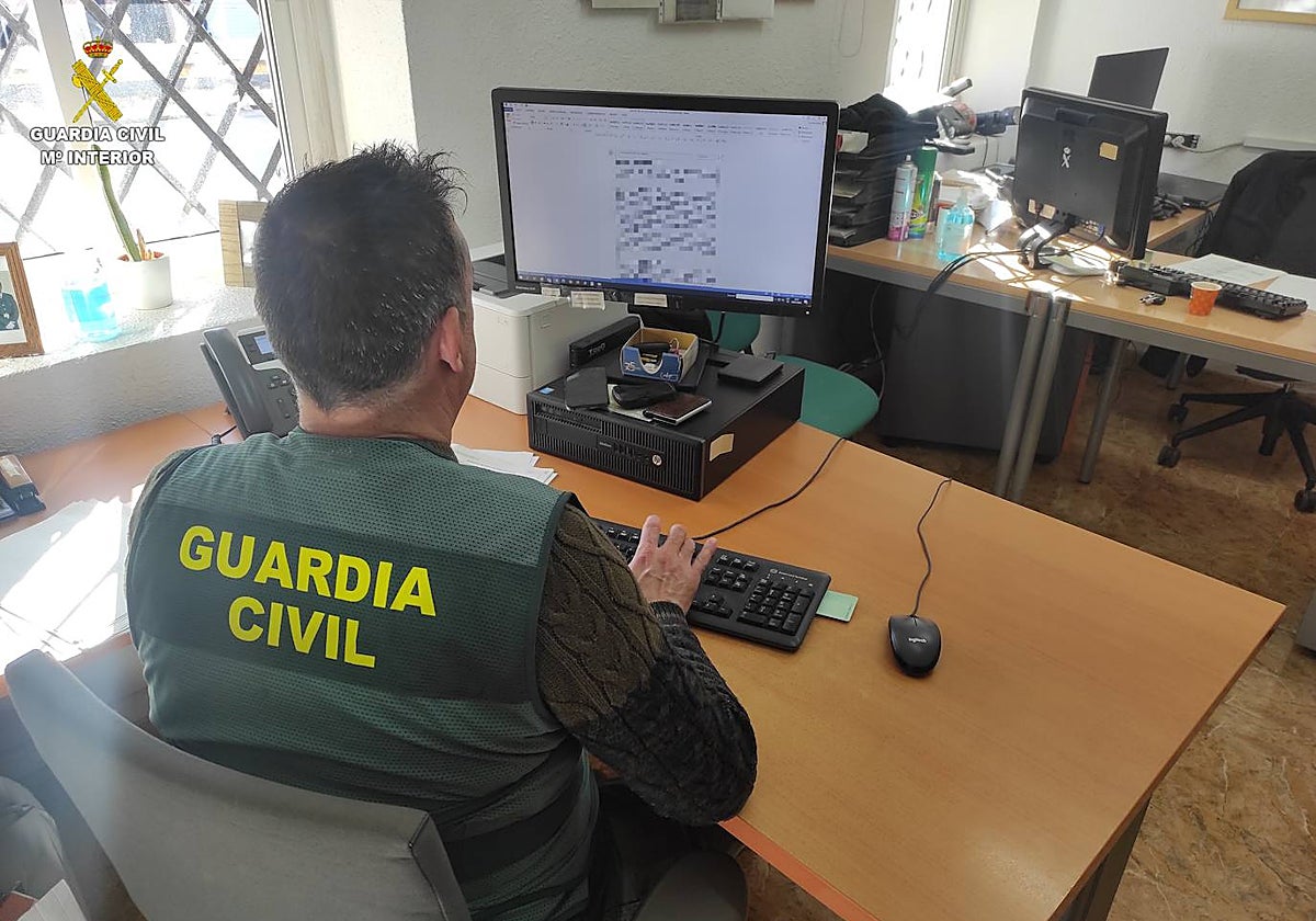 Imagen de recurso de un agente de la Guardia Civil