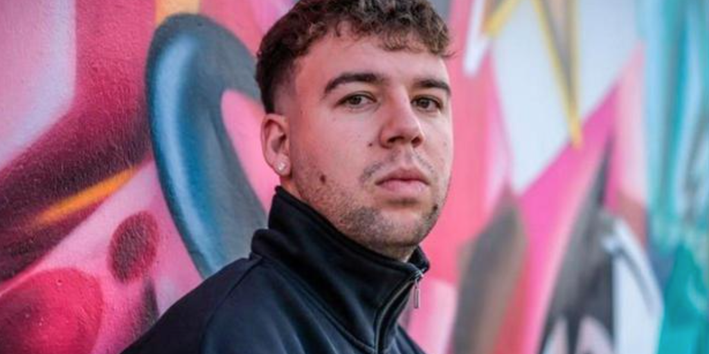 Quevedo viraliza Gran Canaria en el estreno de su primer álbum: ‘Donde quiero estar’