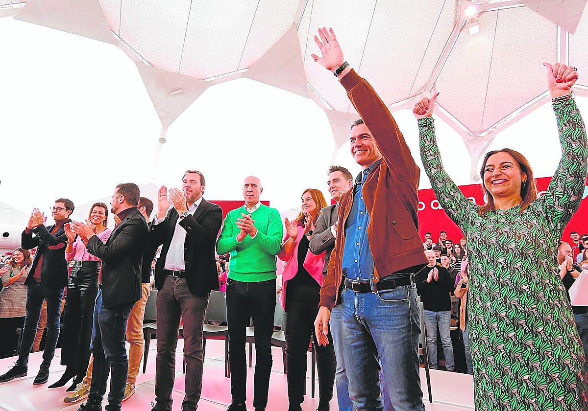 El presidente del Gobierno, Pedro Sánchez, en la Cúpula del Milenio de Valladolid en apoyo al PSOE de Castilla y León