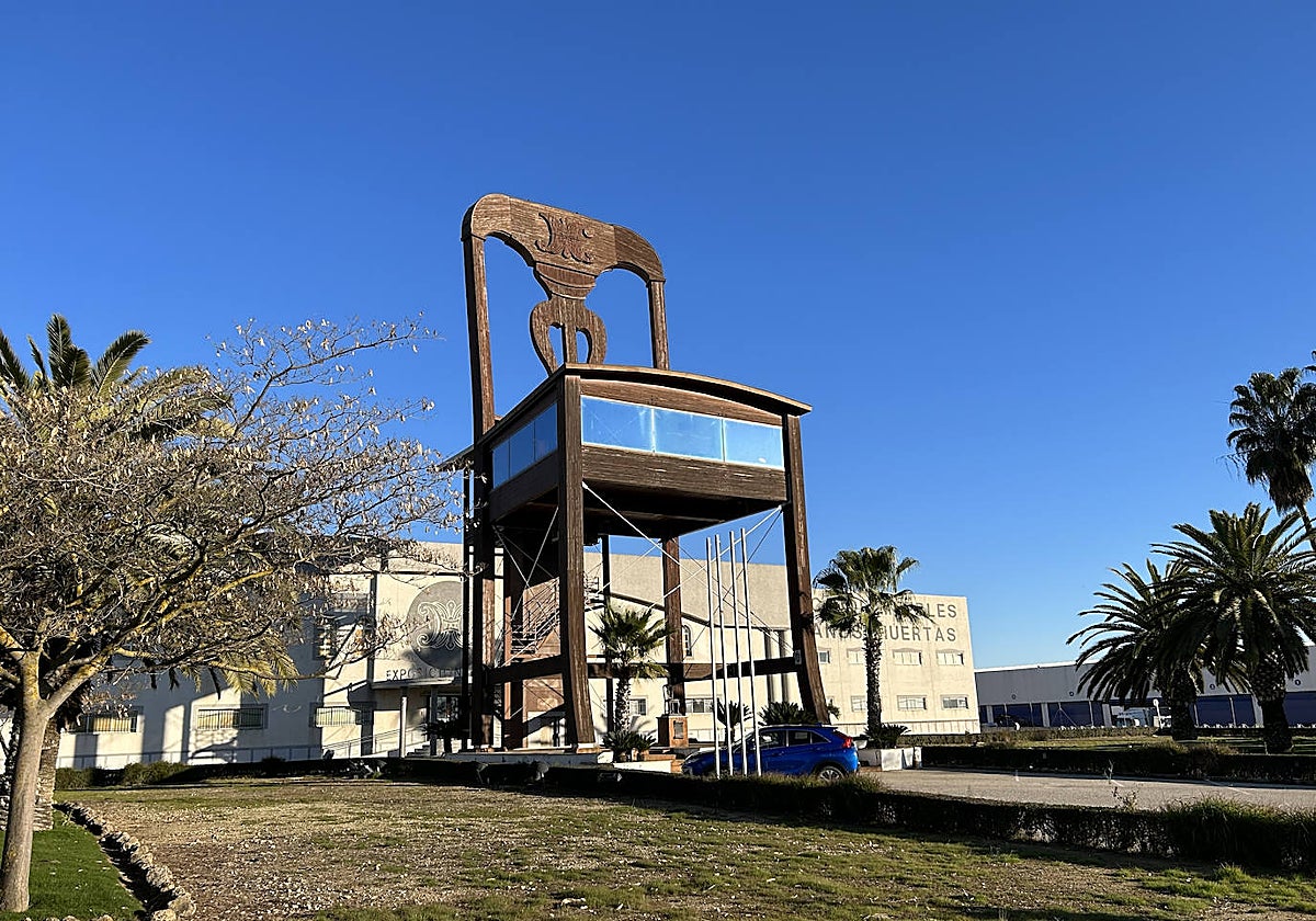 La «silla gigante» de Lucena, en una imagen de archivo