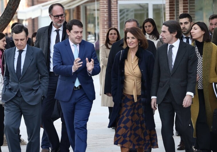 Mañueco promete seguir con su «rumbo» pese a los «ataques» del Gobierno de España