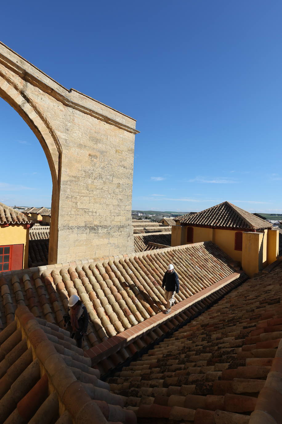 Las cubiertas de la Mezquita-Catedral de Córdoba, el otro &#039;tesoro&#039; de un bien Patrimonio de la Humanidad, en imágenes