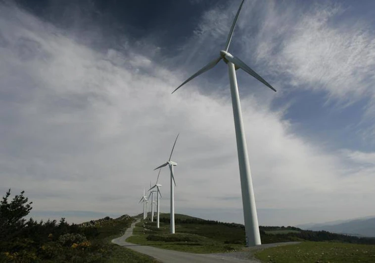 El Gobierno autoriza siete parques eólicos en Galicia para Alcoa y Showa Denko