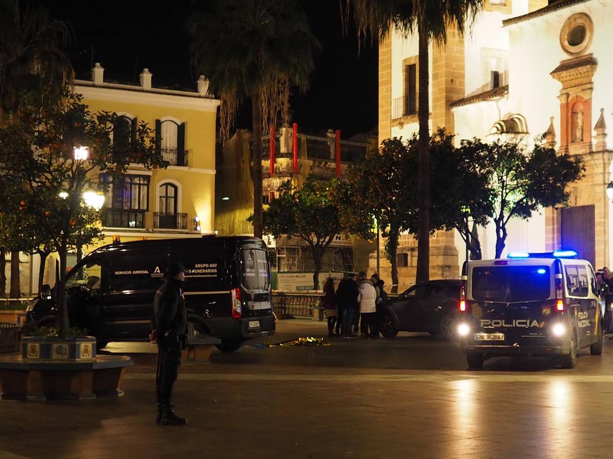 El sacristán fue atacado en la Plaza Alta de la localidad gaditana de Algeciras