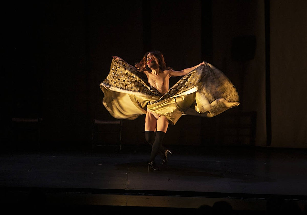 Olga Pericet, durante la interpretación de 'La leona' en el Gran Teatro de Córdoba