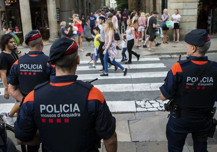 Los Mossos reclaman más medios y formación ante el auge de ataques violentos en Europa