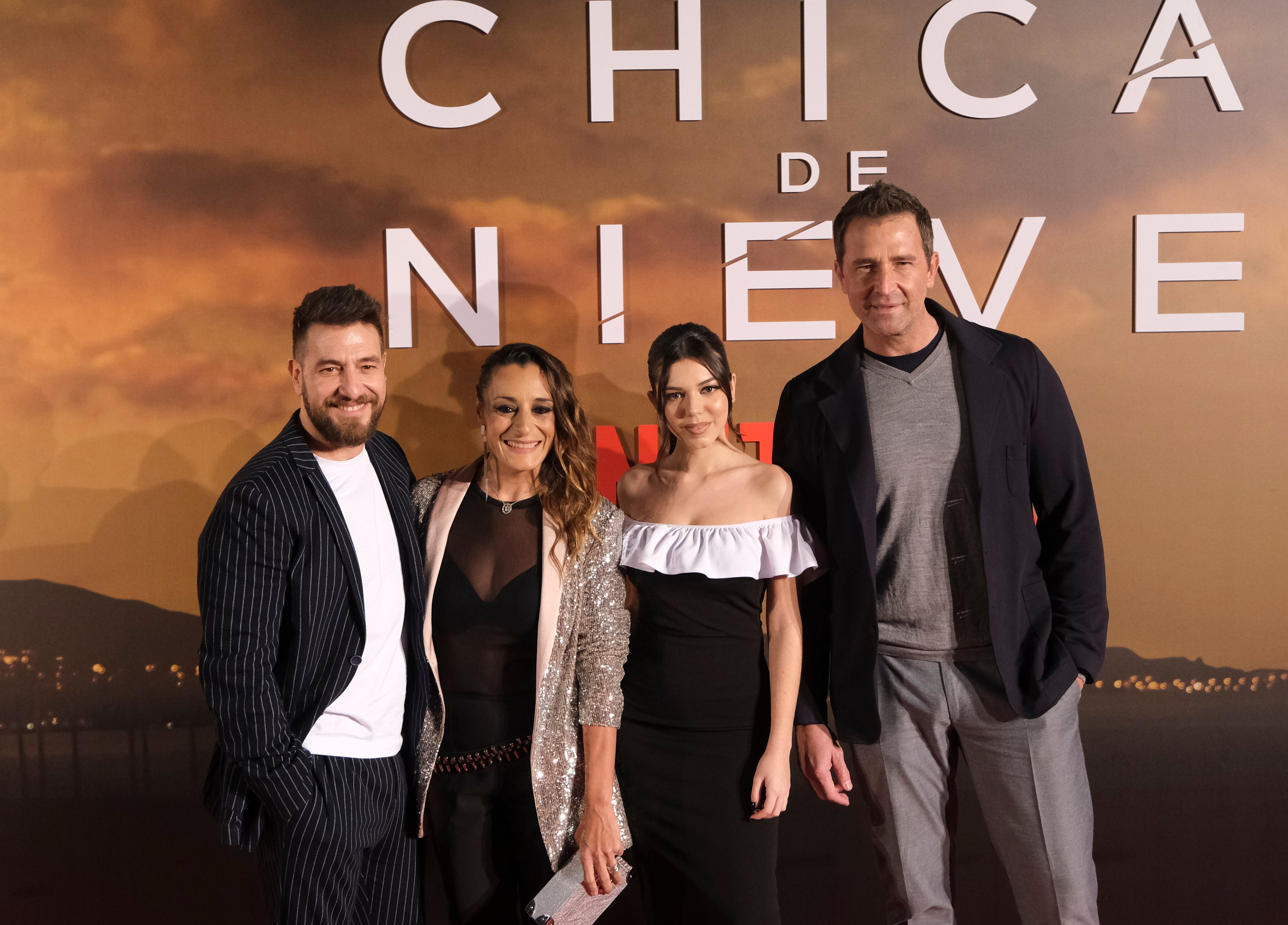 En imágenes, el estreno en Málaga de la nueva serie de Netflix &#039;La chica de nieve&#039;