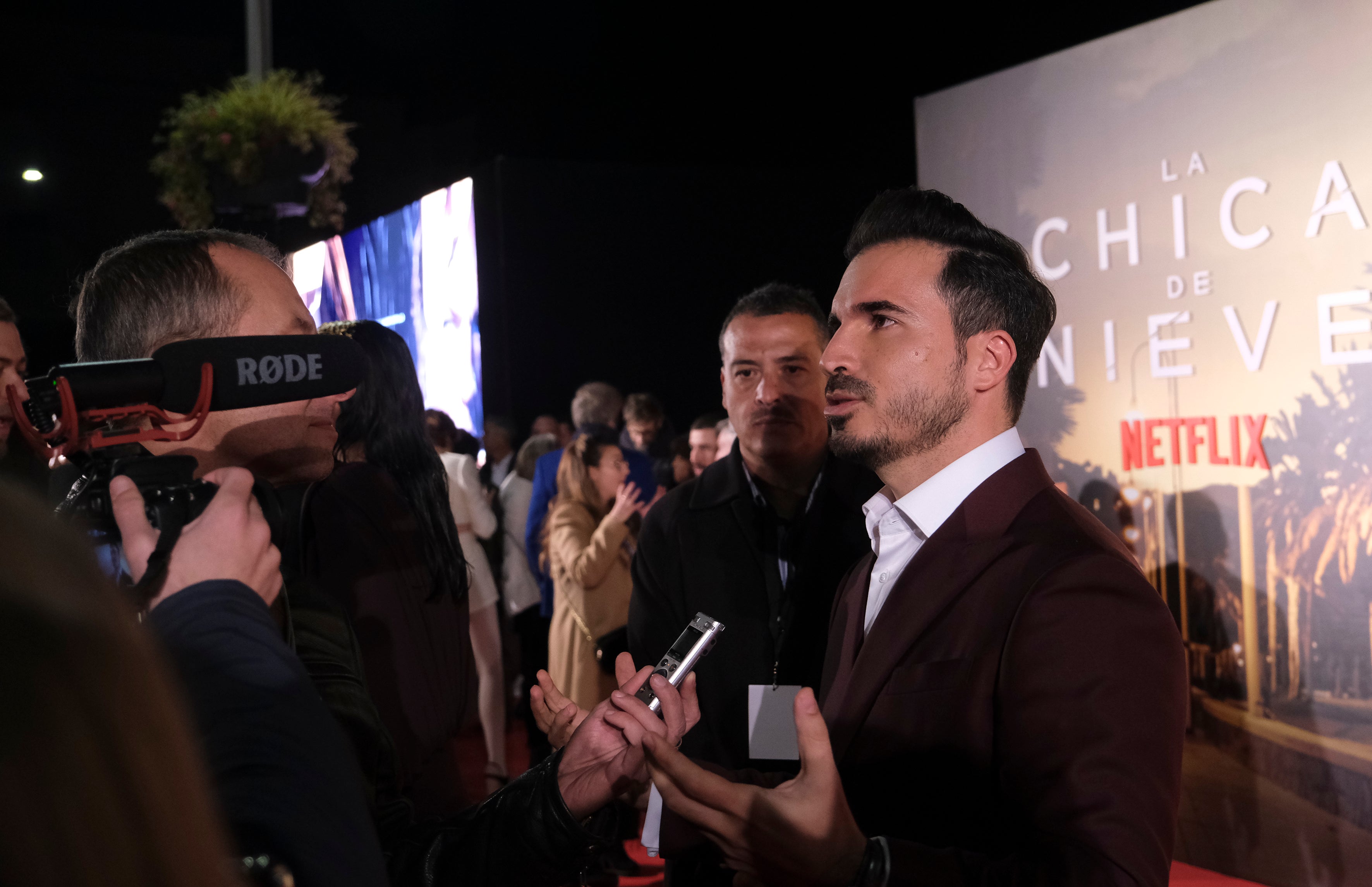 En imágenes, el estreno en Málaga de la nueva serie de Netflix &#039;La chica de nieve&#039;