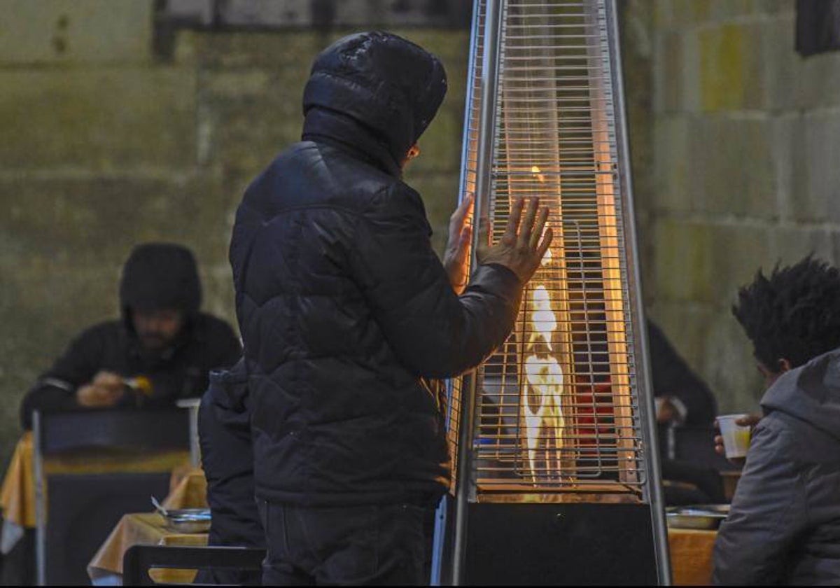 La Iglesia de Santa Anna da refugio a personas en situación de calle