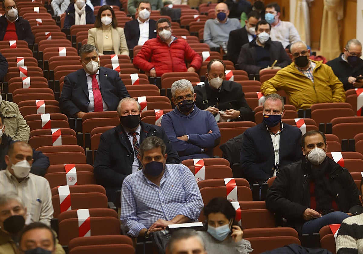Asamblea de hermanos mayores de la Agrupación de Cofradías