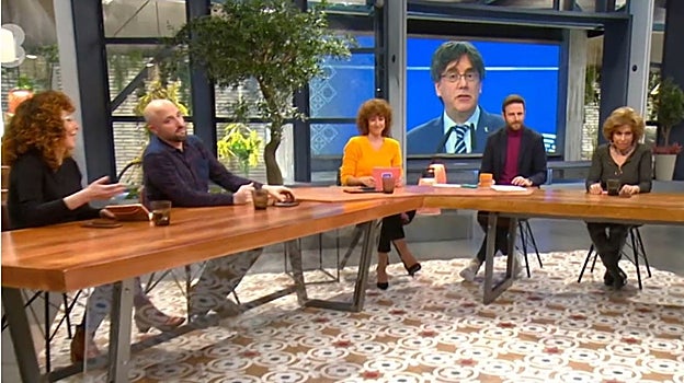 En el programa 'Planta baixa' se solapó una imagen de Puigdemont con la canción 'Rata de dos patas': «Rata inmunda...»