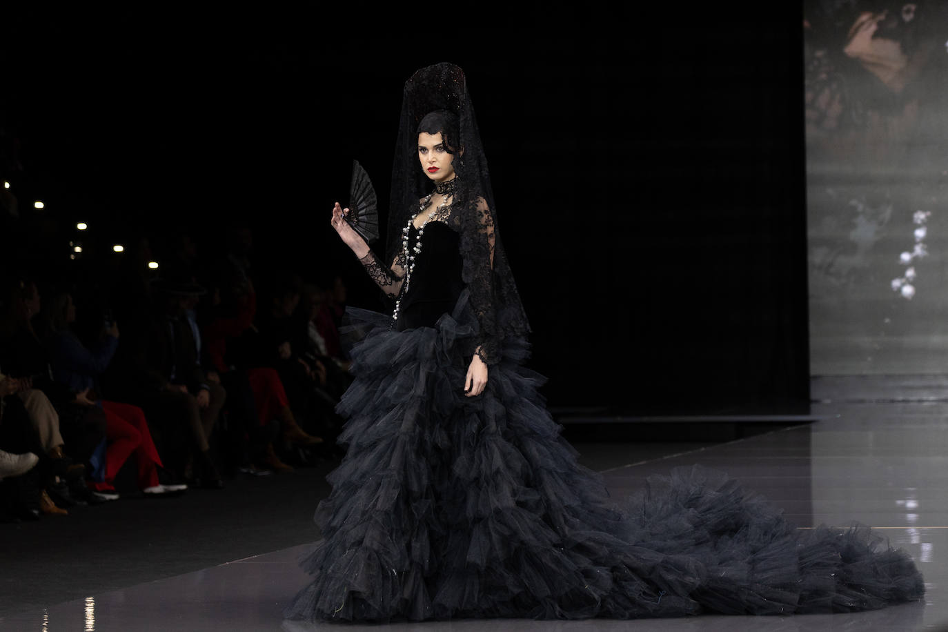 El desfile en Simof de seis diseñadores cordobeses, en imágenes