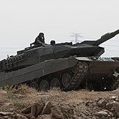 España se vuelca en un despliegue inédito en el primer año de guerra