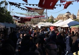 La bulla del sábado en el Mercado Renacentista de Córdoba, en imágenes