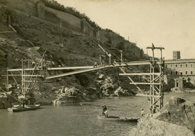 La construcción del nuevo puente de Alcántara, en imágenes