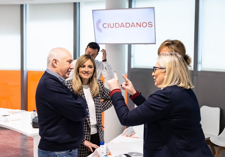 Ciudadanos rechaza concurrir en coalición con el PP o el PSOE en la Comunidad Valenciana